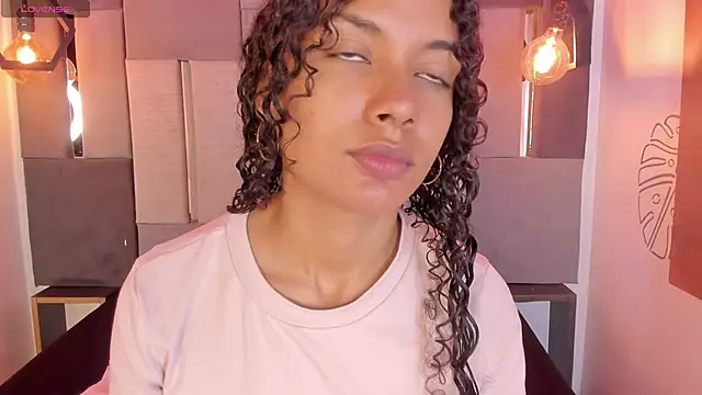 VictoriaDuart online show from 14, 2, 2026