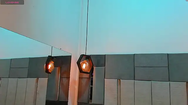 VictoriaDuart online show from 9, 2, 2026