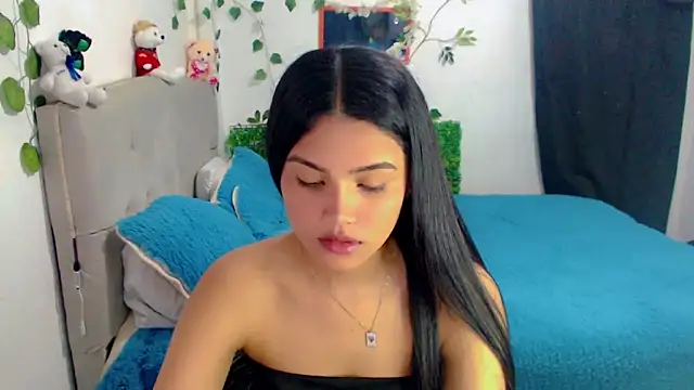 Chiara latina online show from 23, 9, 2025
