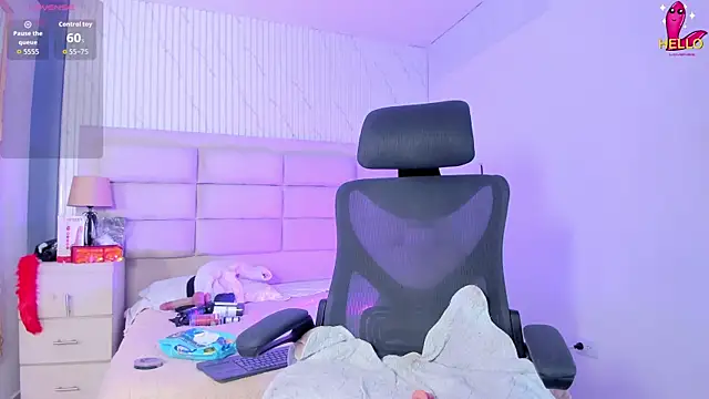 BritanyBrown  online show from 11, 4, 2026