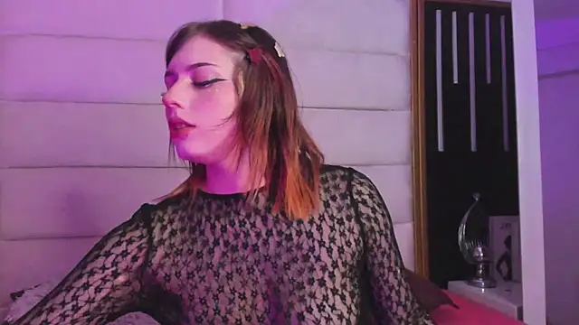 RebecaSnow online show from 11, 3, 2026