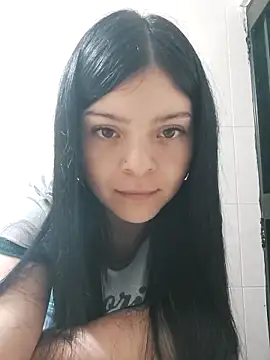 LunaJacobs online show from 6, 3, 2026