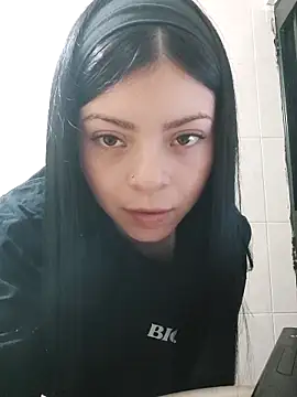 LunaJacobs online show from 19, 12, 2025