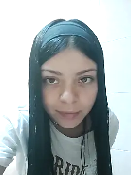 LunaJacobs online show from 21, 10, 2025