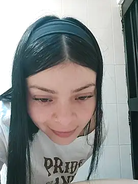 LunaJacobs online show from 10, 11, 2025