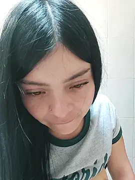 LunaJacobs online show from 8, 4, 2026