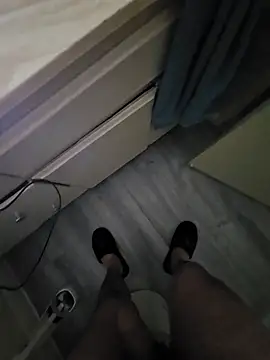 sthuart22 online show from 25, 2, 2026