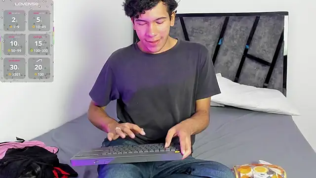 E R O S  online show from 11, 1, 2026