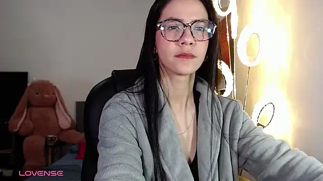 Ashley olivares online show from 8, 11, 2025