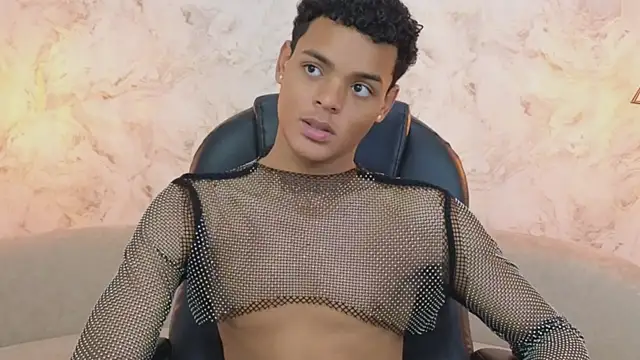 Valentino Thompson online show from 24, 9, 2025