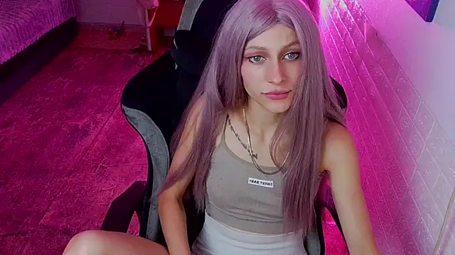 Snapshot of girlfriend_night17 chatting on 24, 7, 2026 girlfriend night17 online show from 24, 7, 2026