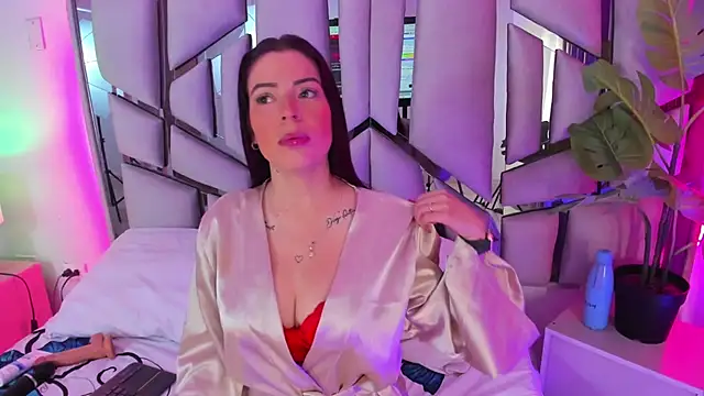  valeria saenz  online show from 24, 9, 2025