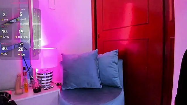  valeria saenz  online show from 24, 10, 2025