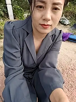 Snapshot of bingxin- chatting on 11, 9, 2025 bingxin- online show from 11, 9, 2025