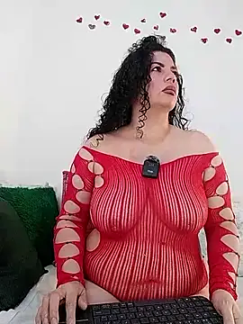 Snapshot of adelen_smith chatting on 9, 6, 2026 adelen smith online show from 9, 6, 2026