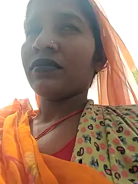 Snapshot of Hot_Seema83 chatting on 29, 10, 2025 Hot Seema83 online show from 29, 10, 2025
