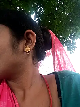 Hot Seema83 online show from 6, 10, 2025