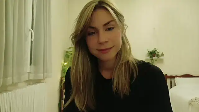 Snapshot of wonderalice31 chatting on 26, 9, 2025 wonderalice31 online show from 26, 9, 2025