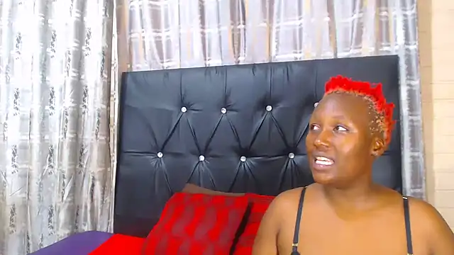BeverlyQueen14 online show from 24, 9, 2025