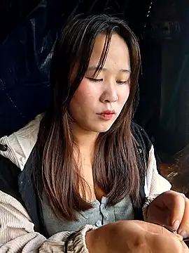 ALIENHR38 online show from 27, 2, 2026