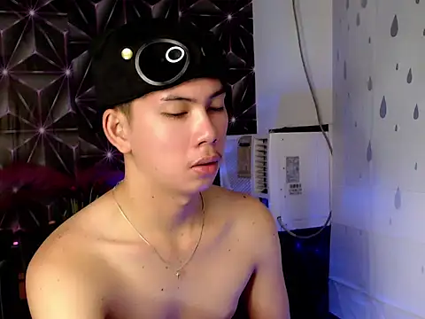 ursweet jade online show from 28, 10, 2025