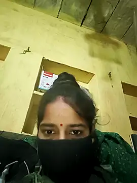 Snapshot of Savita_ji1 chatting on 28, 10, 2025 Savita ji1 online show from 28, 10, 2025
