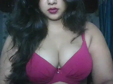 Snapshot of priyaverma00 chatting on 11, 10, 2025 priyaverma00 online show from 11, 10, 2025