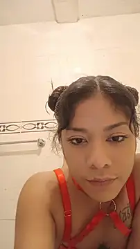 Snapshot of mamasitapetite chatting on 6, 5, 2026 mamasitapetite online show from 6, 5, 2026