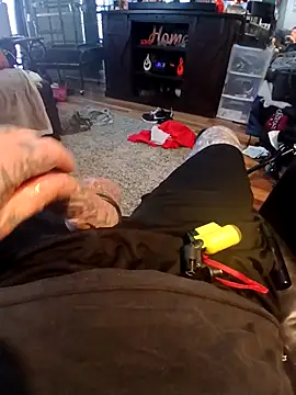 Snapshot of MRTATTWO chatting on 5, 11, 2025 MRTATTWO online show from 5, 11, 2025