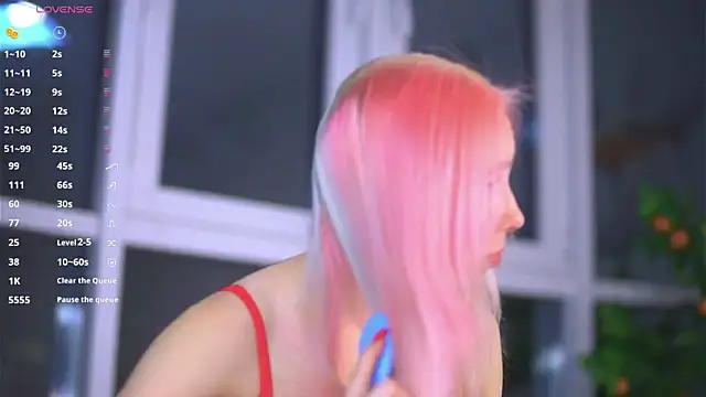 JuliannaWenger online show from 25, 11, 2025