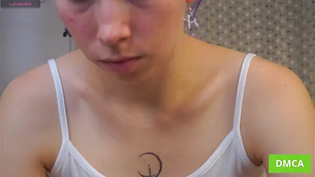 JuliannaWenger online show from 27, 10, 2025