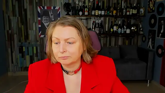 TiffanyBrauny online show from 13, 9, 2025