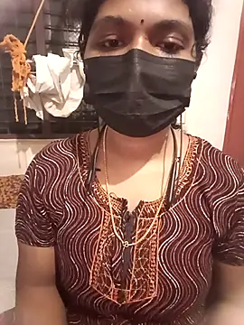 Snapshot of swetha01430 chatting on 14, 9, 2025 swetha01430 online show from 14, 9, 2025