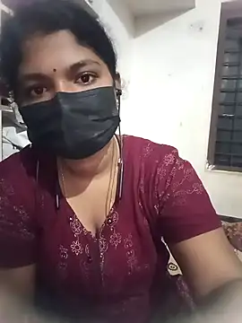 Snapshot of swetha01430 chatting on 12, 10, 2025 swetha01430 online show from 12, 10, 2025