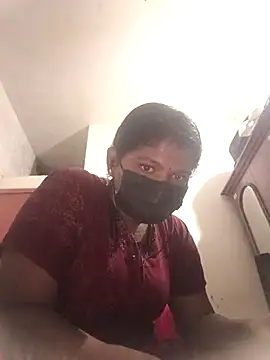 Snapshot of swetha01430 chatting on 6, 10, 2025 swetha01430 online show from 6, 10, 2025