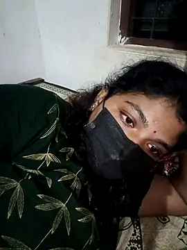 Snapshot of swetha01430 chatting on 10, 10, 2025 swetha01430 online show from 10, 10, 2025