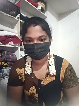 Snapshot of swetha01430 chatting on 14, 10, 2025 swetha01430 online show from 14, 10, 2025
