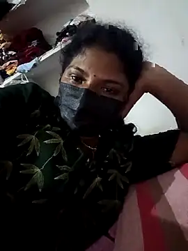 Snapshot of swetha01430 chatting on 10, 9, 2025 swetha01430 online show from 10, 9, 2025
