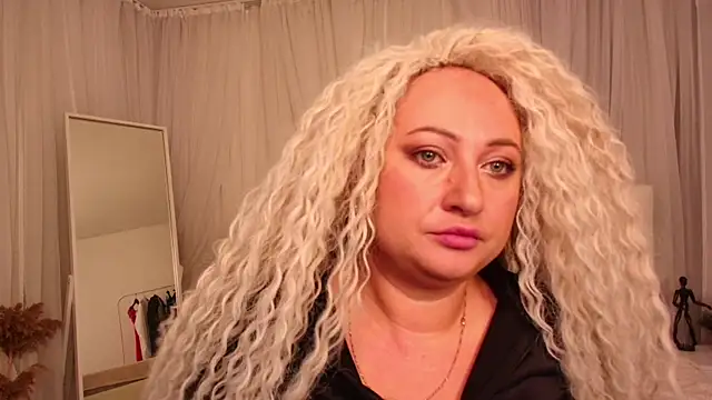 Lilit 1Love online show from 2, 10, 2025