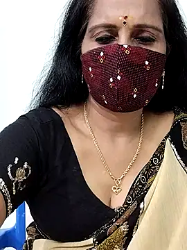 Snapshot of mallu-reshma chatting on 11, 9, 2025 mallu-reshma online show from 11, 9, 2025