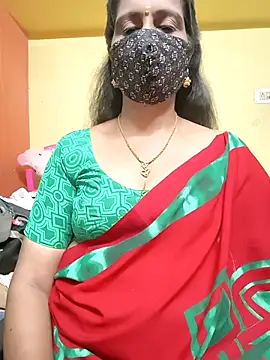 Snapshot of mallu-reshma chatting on 1, 11, 2025 mallu-reshma online show from 1, 11, 2025