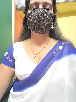 Snapshot of mallu-reshma chatting on 30, 11, 2025 mallu-reshma online show from 30, 11, 2025