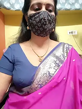 Snapshot of mallu-reshma chatting on 16, 11, 2025 mallu-reshma online show from 16, 11, 2025