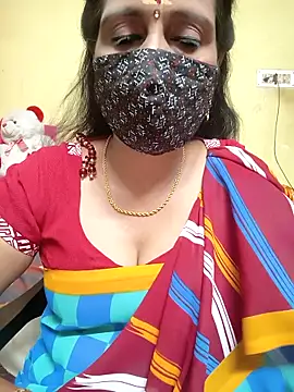 Snapshot of mallu-reshma chatting on 15, 10, 2025 mallu-reshma online show from 15, 10, 2025