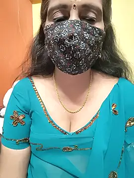 Snapshot of mallu-reshma chatting on 11, 10, 2025 mallu-reshma online show from 11, 10, 2025