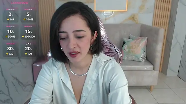 Snapshot of sara_lopez_s chatting on 19, 11, 2025 sara lopez s online show from 19, 11, 2025