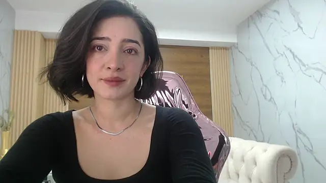 sara lopez s online show from 13, 4, 2026