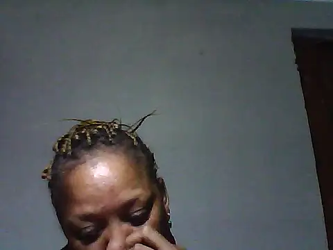 Yellobonepussy online show from 21, 9, 2025