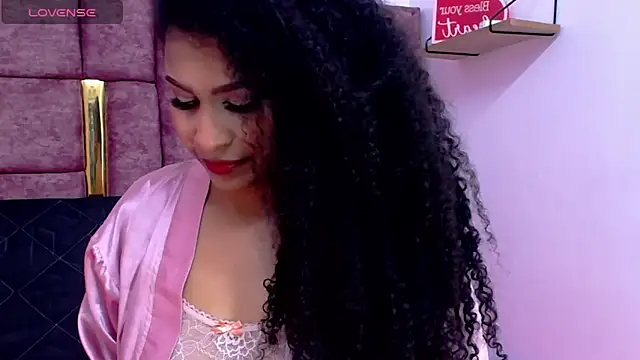 AYSHA WATSON online show from 4, 10, 2025