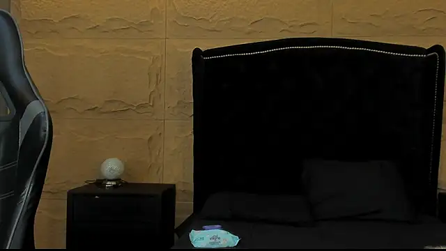SophiaDior  online show from 5, 10, 2025